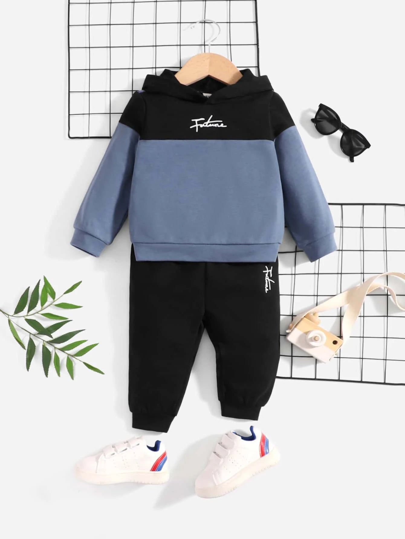 Baby Letter Graphic Colorblock Hooded Sweatshirt & Sweatpants