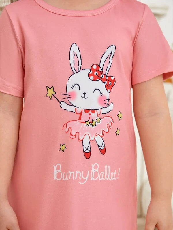 SHEIN Kids QTFun Toddler Girls Rabbit & Letter Graphic Ruffle Hem Nightdress