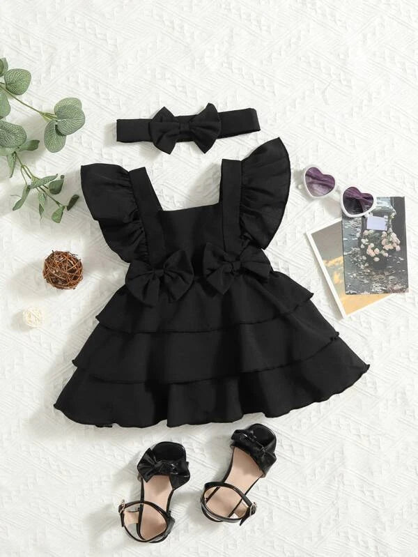 SHEIN Baby Bow Front Ruffle Trim Layer Hem Dress With Headband