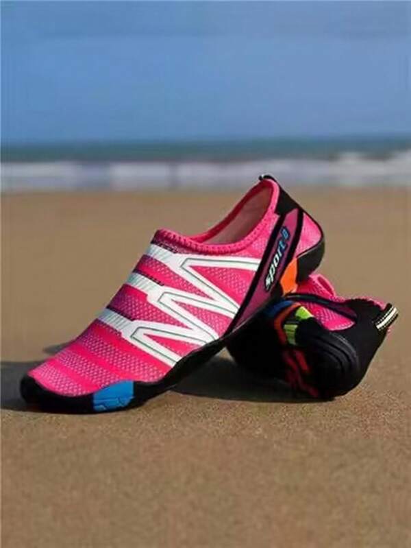 Women Random Striped & Letter Graphic Water Shoes, Sporty Elastane Aqua Socks For Outdoor