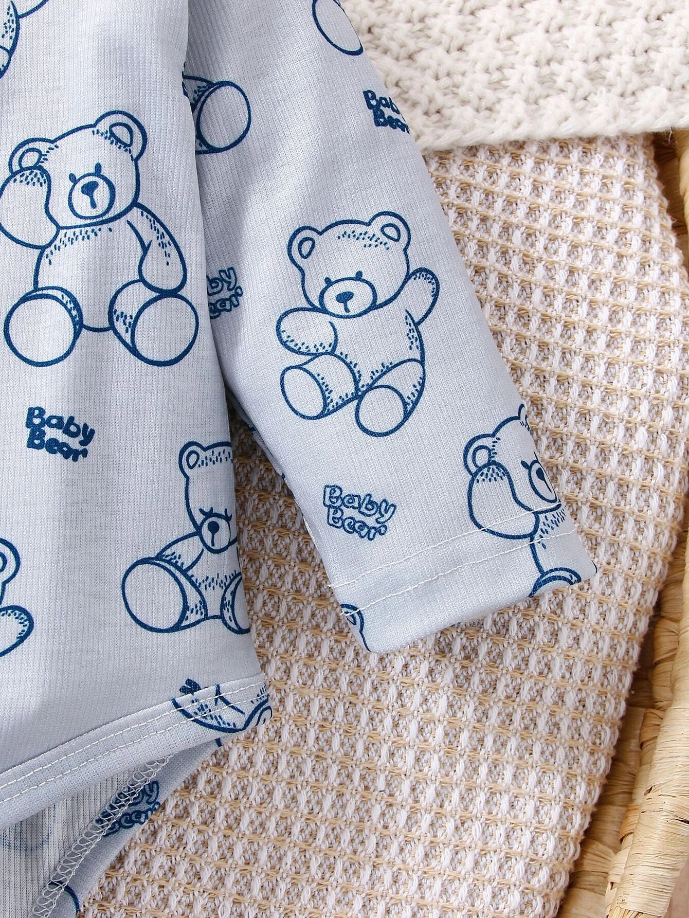 SHEIN Baby Bear Print Bodysuit & Pants