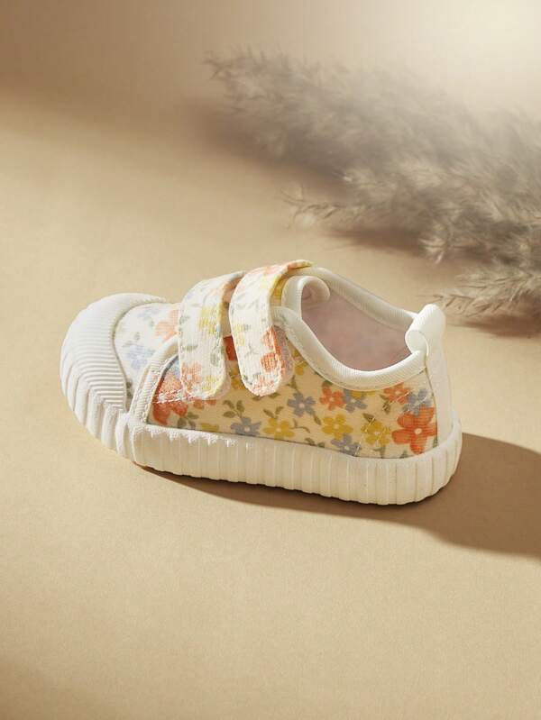 Cozy Cub Baby Girls Floral Pattern Hook-and-loop Fastener Sporty Canvas Shoes For Outdoor