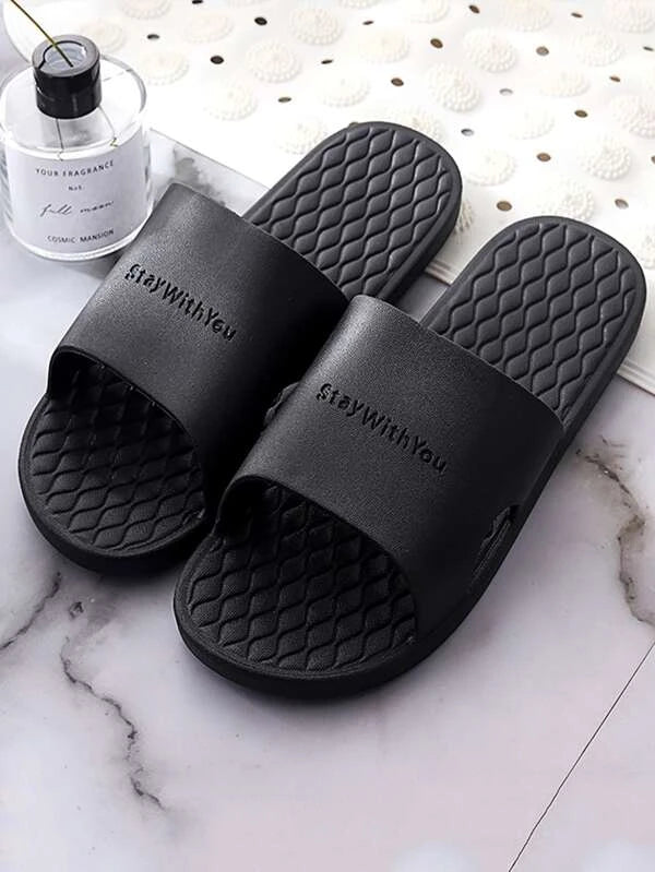 Men Letter Embossed Bathroom Slippers