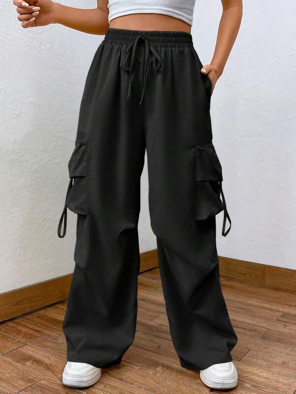 SHEIN EZwear Flap Pocket Side Drawstring Waist Cargo Pants