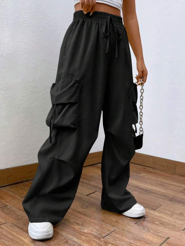 SHEIN EZwear Flap Pocket Side Drawstring Waist Cargo Pants