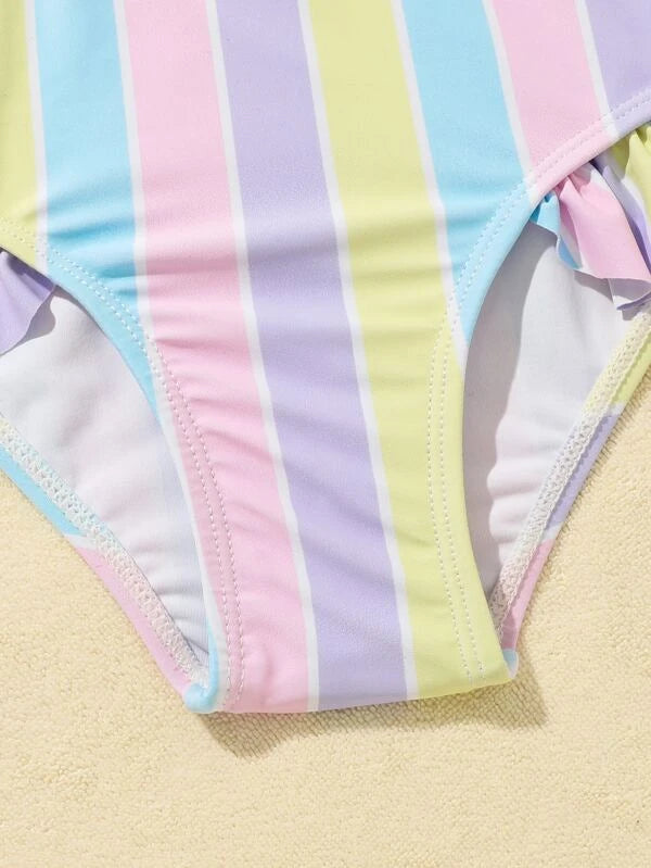 SHEIN Kids QTFun Toddler Girls Rainbow Stripe & Cartoon Graphic Ruffle Trim Bikini Swimsuit