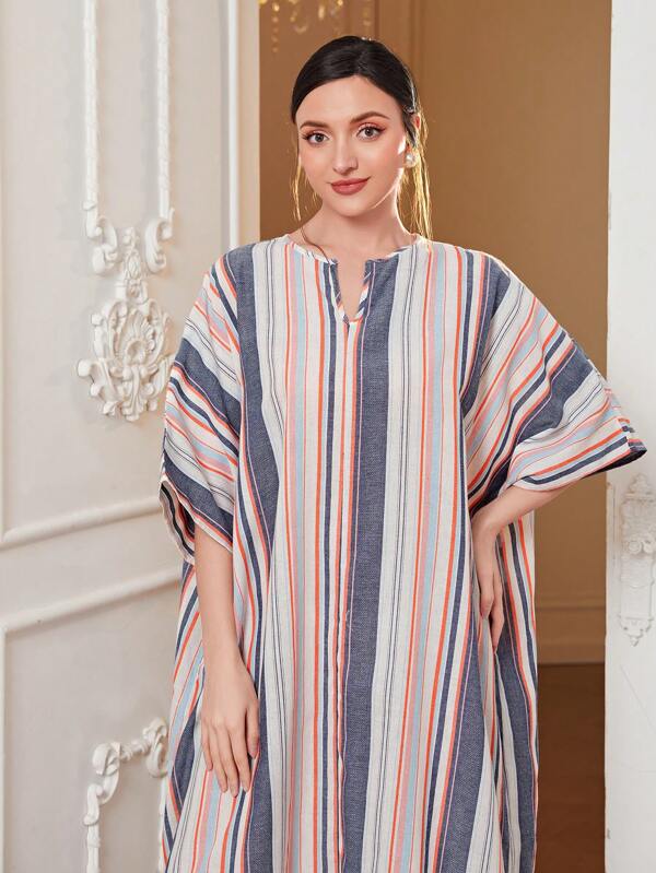 SHEIN Mulvari Striped Print Notched Neckline Batwing Sleeve Kaftan