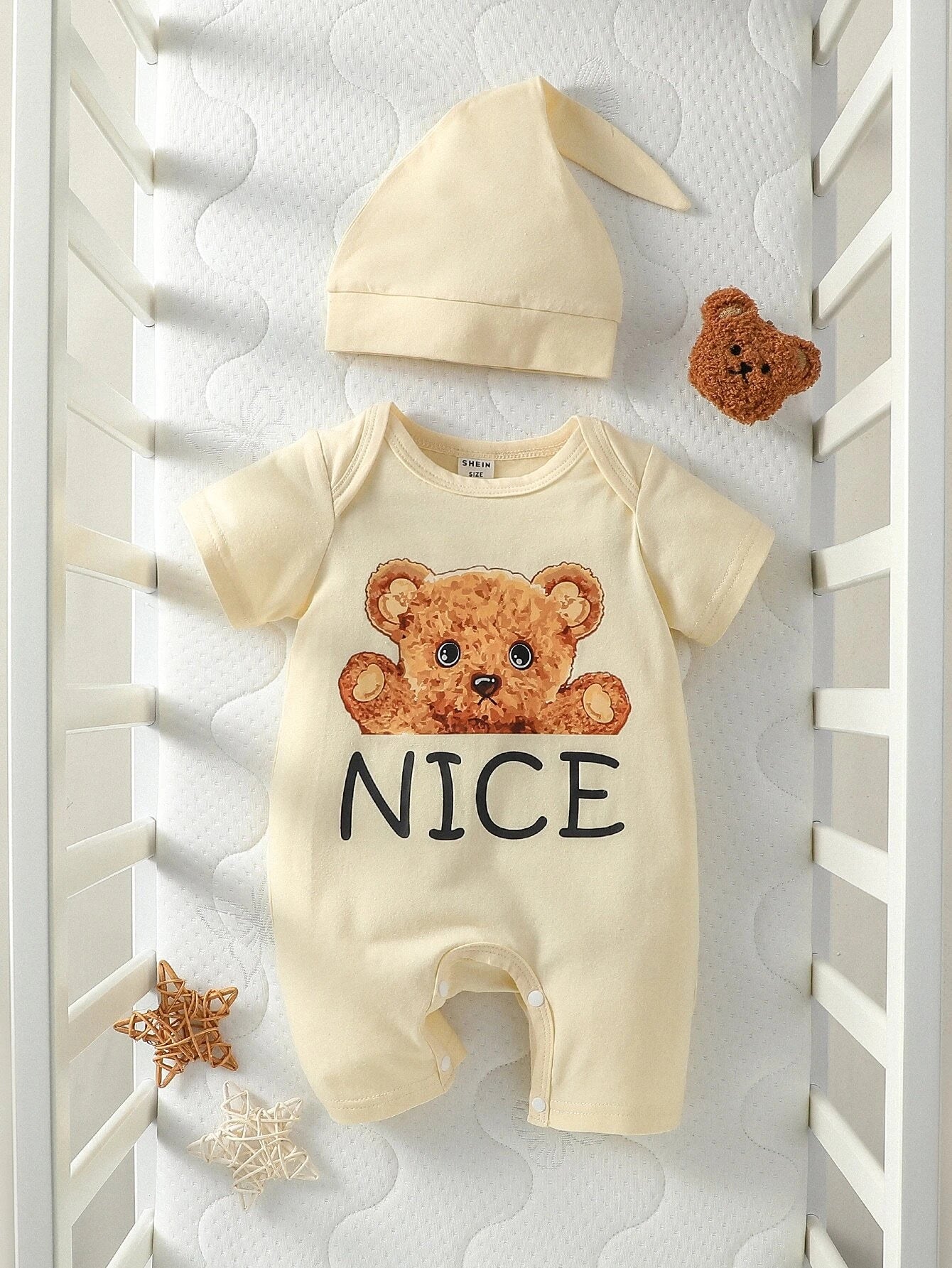 Baby Bear & Letter Graphic Romper & Hat