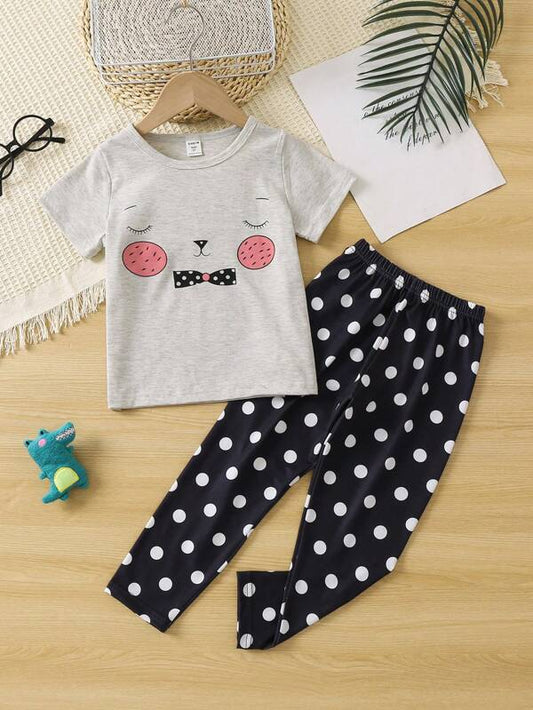 SHEIN Kids EVRYDAY Toddler Girls Cartoon Graphic Tee & Polka Dot Print Pants PJ Set
