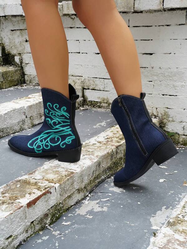 Women's Fashionable Blue Western Cowboy Style Printed Boots With Fleece Lining, Autumn And Winter