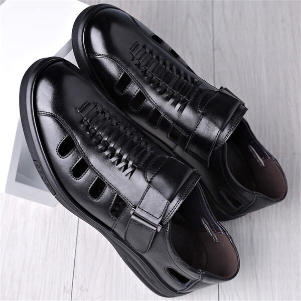 Men's Large-sized Hollow Out Sandals With Convenient Hook & Loop Fastener, Hand-woven Breathable Upper, Fashionable And Good-looking Black Casual Shoes