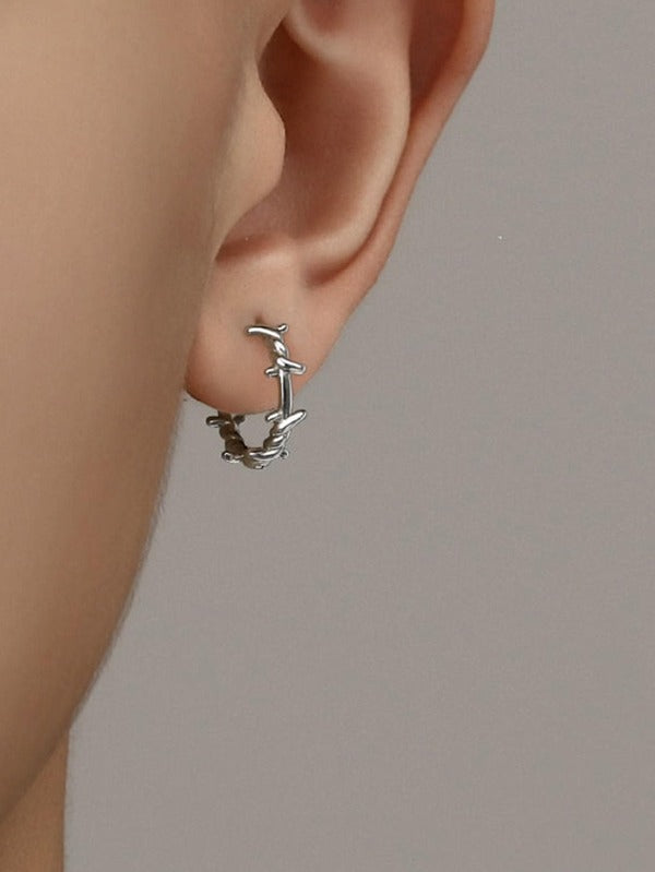 Fashion Thorn Design Hoop Earrings For Men For Daily Decoration