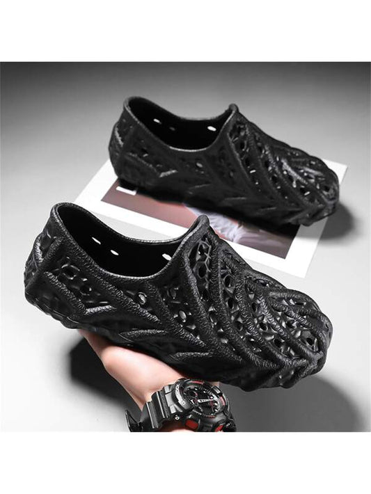 Cool Vented Clogs For Men, Texture Embossed Hollow Out Design EVA Clogs