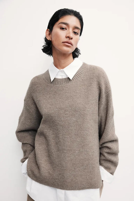 Elastic Knitted Sweater