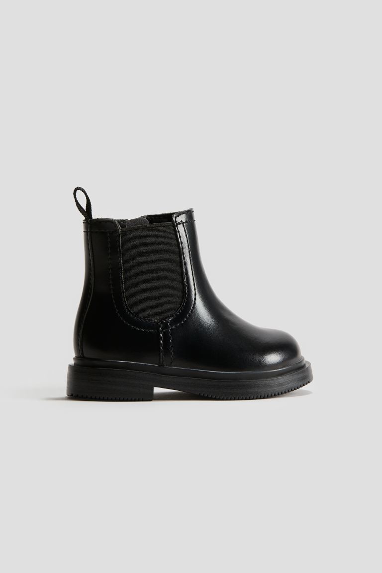 Chelsea boots