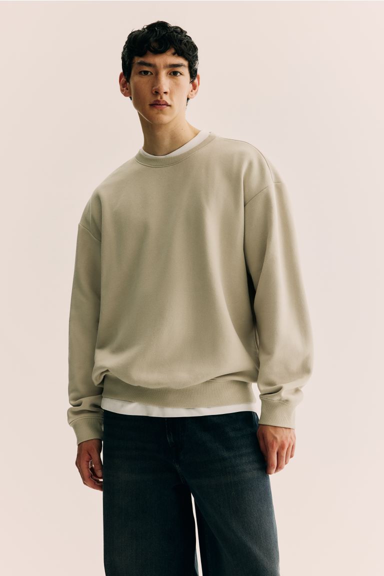 Loose Fit Sweatshirt.