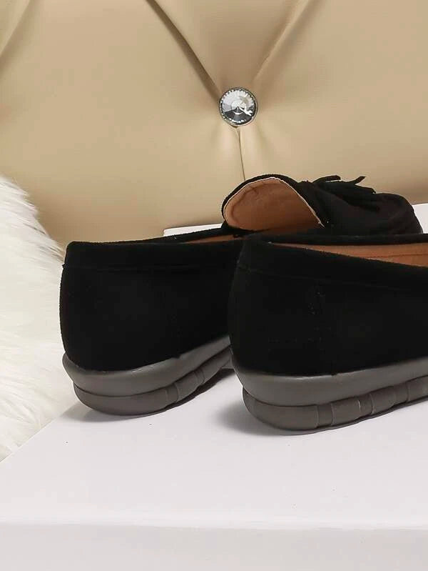 Women Tassel Decor Loafers Faux Suede Elegant Flats Black