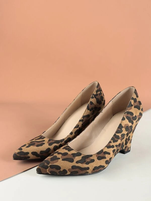 Leopard Pattern Point Toe Faux Suede Court Wedge Shoes