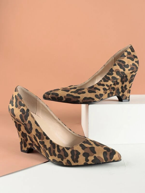 Leopard Pattern Point Toe Faux Suede Court Wedge Shoes