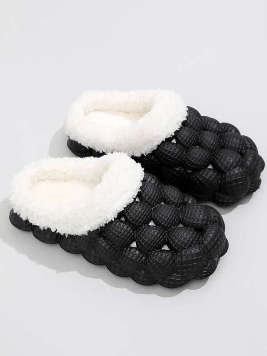 Women Hollow Out Thermal Lined Clogs, Fashionable Black EVA Vented Clogs