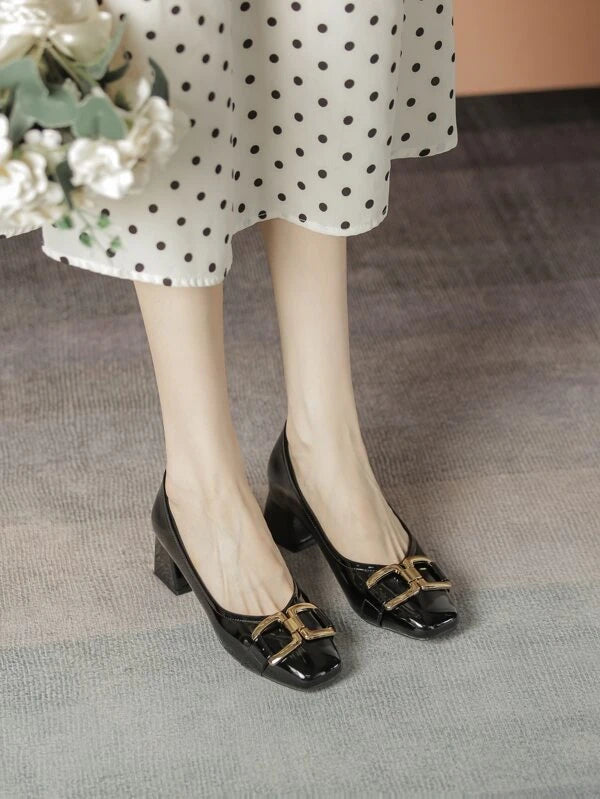 Chain Decor Square Toe Chunky Heeled Court Pumps