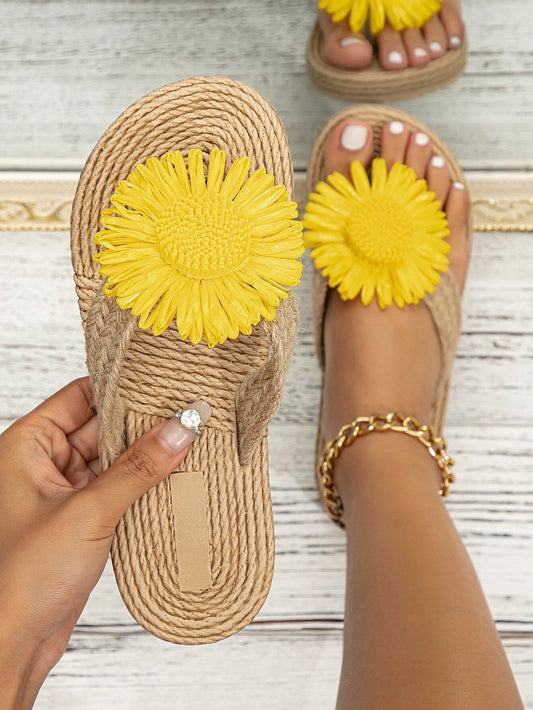 Vacation Flip Flops For Women, Flower Decor Toe Post Design Slippers
