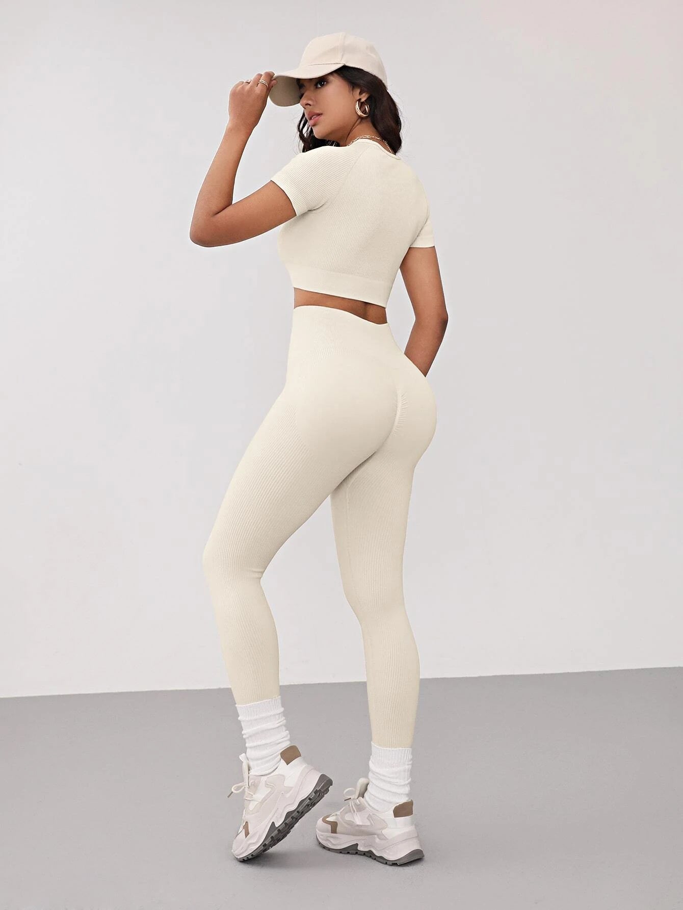 Seamless Quick-Drying Wide Waistband Sports Set