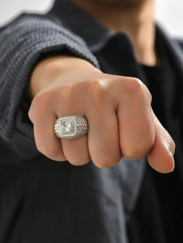 Men Rhinestone Decor Ring