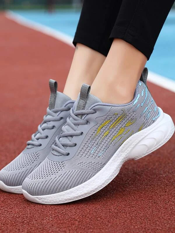 Women Striped Pattern Running Shoes Knit Lace-up Front Fashion Sports Shoes for Outdoor