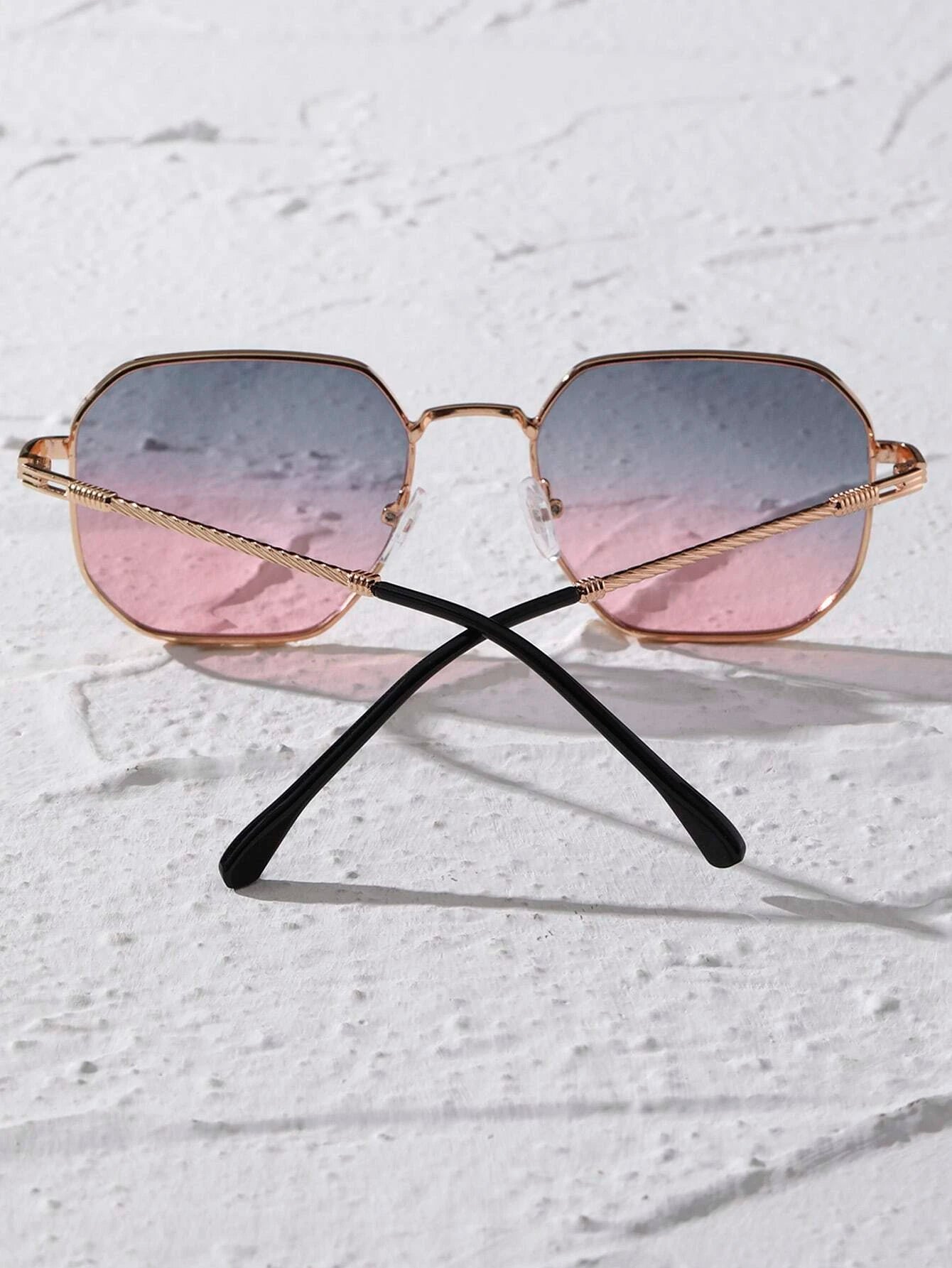 Geometric Frame Fashion Glasses